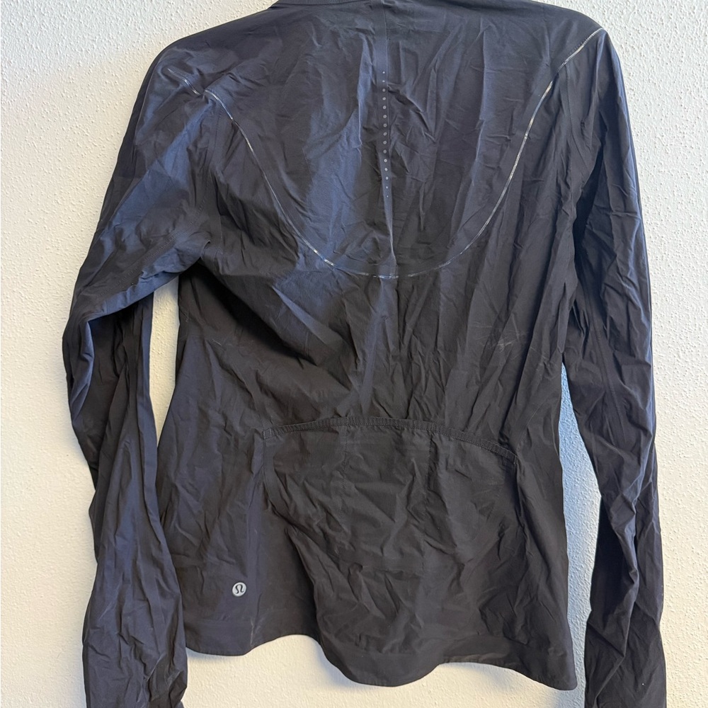 Lululemon Black Windbreaker